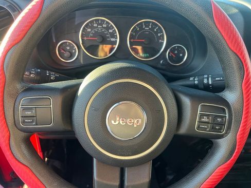 Used 2013 Jeep Wrangler Sport image 15