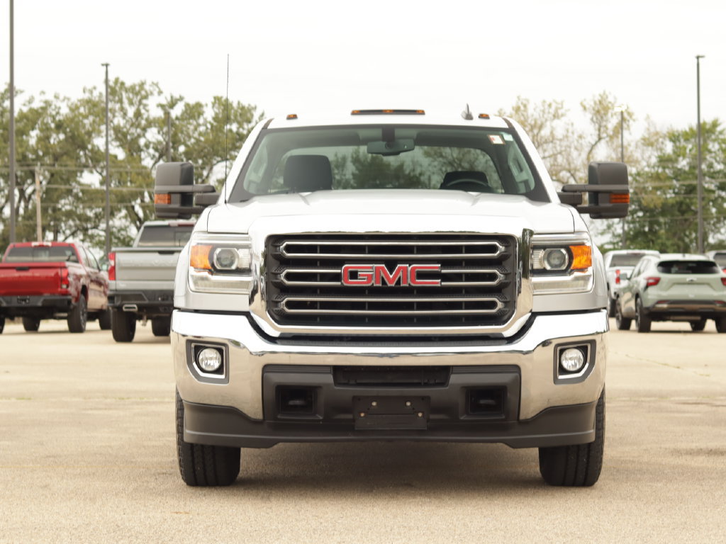 Used 2019 GMC Sierra 2500 SLE AWD/4WD image 2