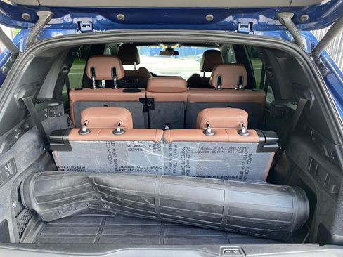 Used 2021 BMW X5 xDrive40i w/ Convenience Package image 11