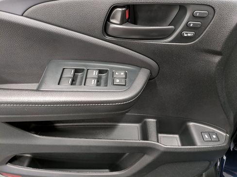 Certified 2023 Honda Passport EX-L image 9