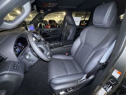 New 2026 Lexus LX 600 4WD w/ Luxury Package image 2