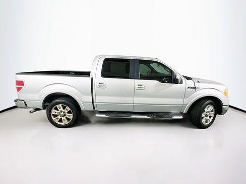 Used 2010 Ford F150 Lariat image 10