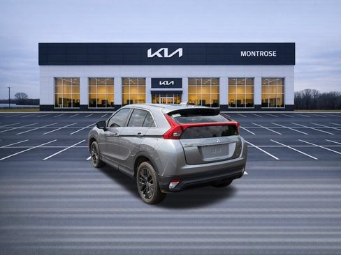 Used 2020 Mitsubishi Eclipse Cross LE AWD/4WD image 8