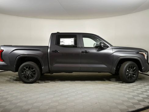 New 2026 Toyota Tundra SR image 4
