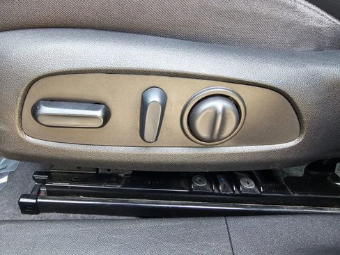 Used 2023 Chevrolet Malibu LT image 19