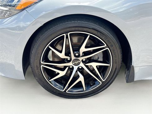 Used 2022 Kia Stinger GT-Line w/ Sun & Sound Package RWD image 32