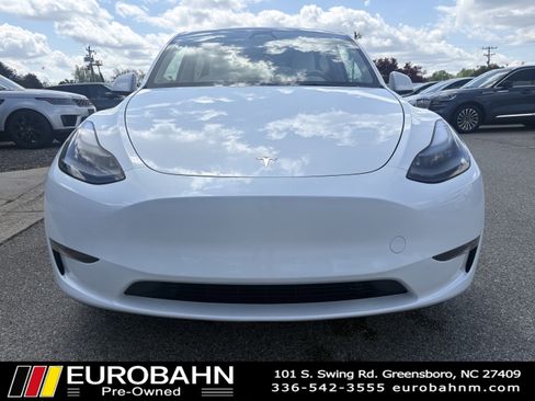 Used 2024 Tesla Model Y Performance AWD/4WD image 26