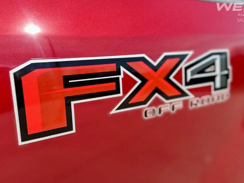 Used 2019 Ford F250 Lariat w/ Lariat Ultimate Package image 32