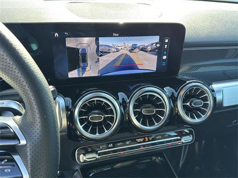 Certified 2025 Mercedes-Benz GLB 35 AMG 4MATIC image 18