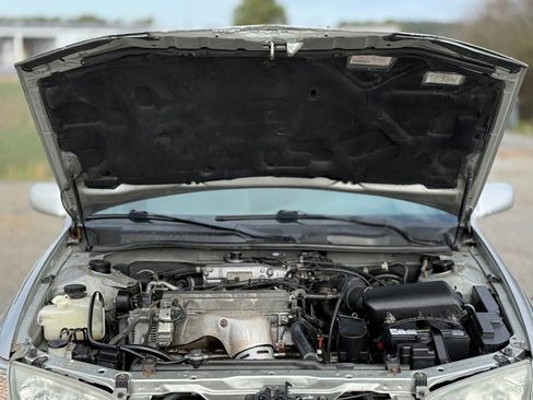 Used 2001 Toyota Camry CE image 29