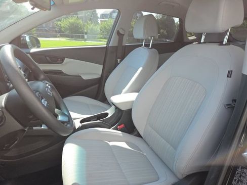 Used 2023 Hyundai Kona SEL AWD/4WD image 12