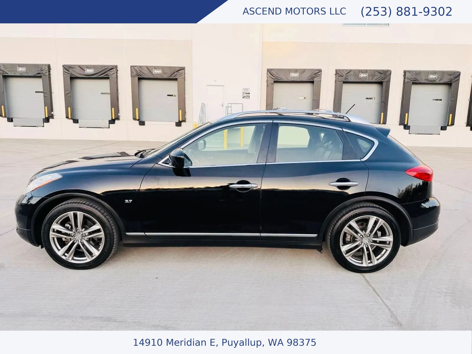 Used 2014 INFINITI QX50 Journey w/ Premium Package AWD/4WD image 2