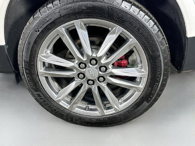 Used 2024 Cadillac XT5 Sportv w/ Technology Package AWD/4WD image 33