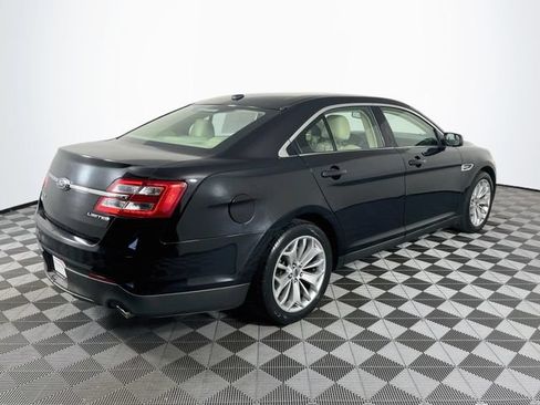Used 2016 Ford Taurus Limited FWD image 8