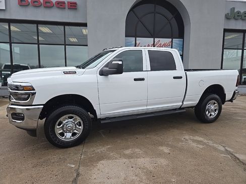 New 2026 RAM 2500 Tradesman image 4