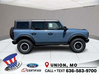 New 2025 Ford Bronco Badlands video 1