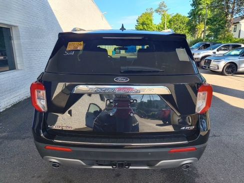 Used 2023 Ford Explorer Limited w/ Limited Technology Package AWD/4WD image 8