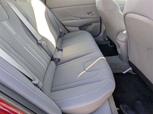 Certified 2024 Hyundai Elantra SEL image 19