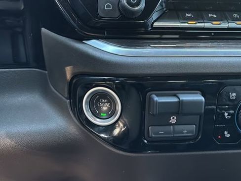 Certified 2023 Chevrolet Silverado 1500 LTZ w/ LTZ Premium Package image 29