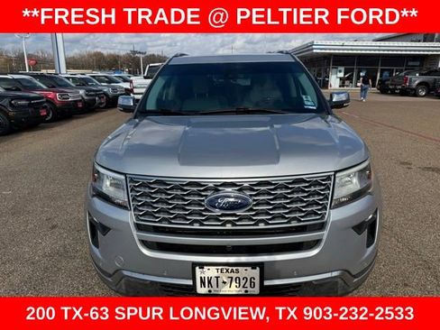 Used 2018 Ford Explorer Platinum image 2