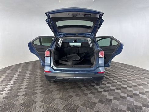 Used 2024 Chevrolet Equinox LT w/ LPO, Floor Liner Package image 19