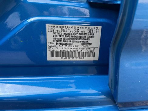 Used 2025 Nissan Sentra SV FWD image 27