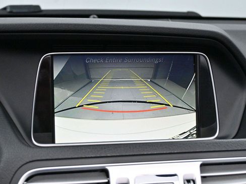 Used 2017 Mercedes-Benz E 400 Cabriolet image 20