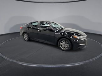 Used 2019 Kia Optima LX video 2