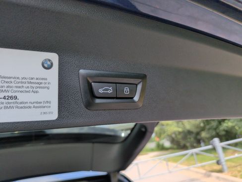 Used 2023 BMW X3 xDrive30i w/ Premium Package w/ZPA AWD/4WD image 39