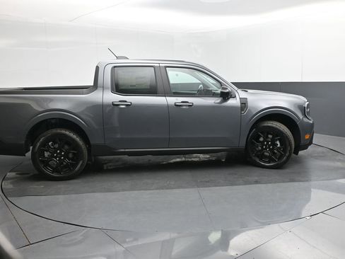 New 2026 Ford Maverick Lariat w/ Black Appearance Package image 7
