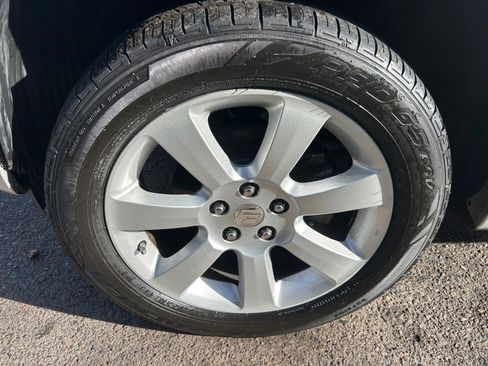 Used 2010 Suzuki Grand Vitara Limited image 12