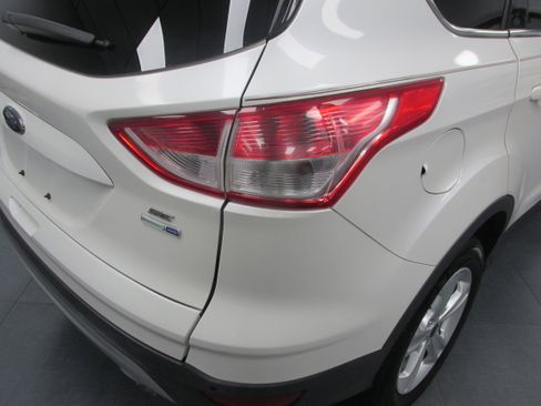 Used 2014 Ford Escape SE w/ Equipment Group 201A image 11