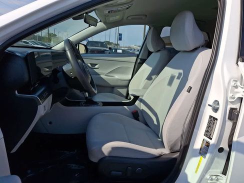 Used 2024 Hyundai Kona SEL AWD/4WD image 12