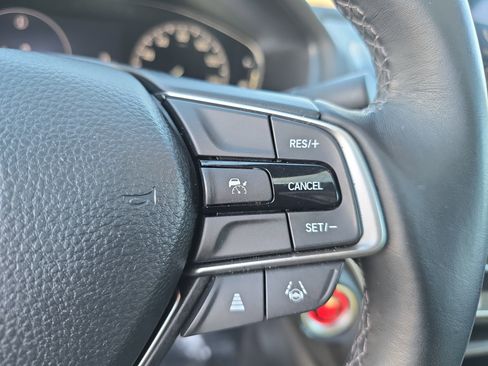 Used 2022 Honda Accord Sport image 17