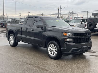 Used 2019 Chevrolet Silverado 1500 Custom w/ Custom Value Package