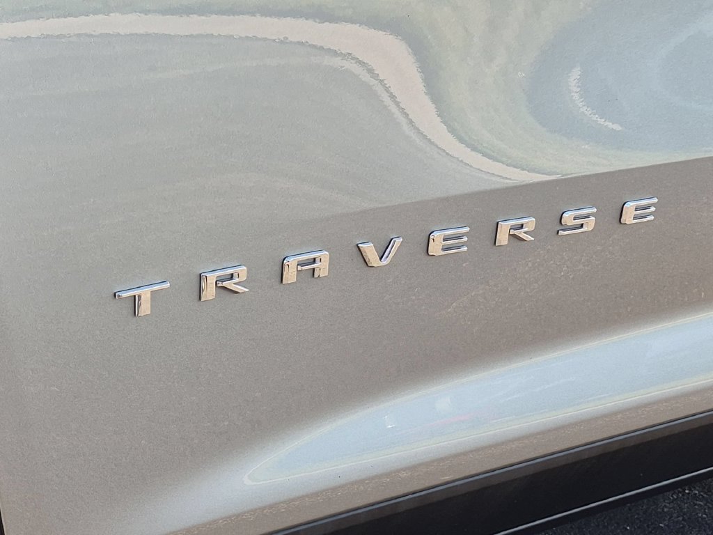 Certified 2026 Chevrolet Traverse LT w/ Driver Confidence Package FWD image 31