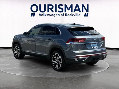 Used 2023 Volkswagen Atlas Cross Sport SEL AWD/4WD image 4