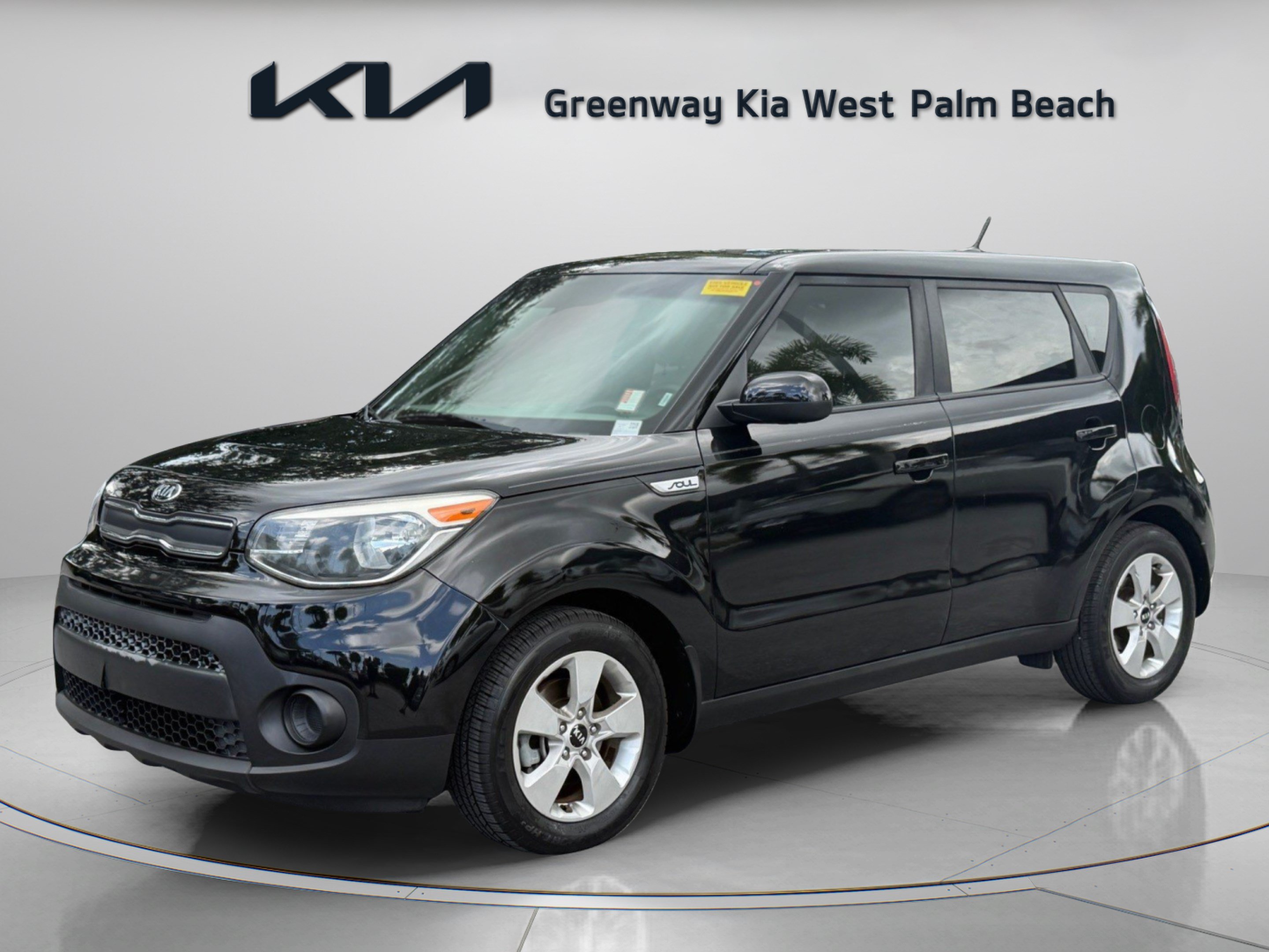 Used 2019 Kia Soul w/ Convenience Package FWD image 3