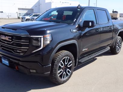 Certified 2023 GMC Sierra 1500 AT4 w/ AT4 Premium Package