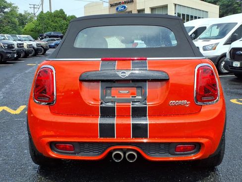 Used 2019 MINI Cooper S FWD image 4