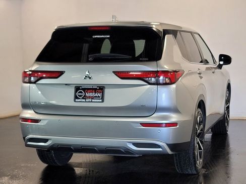 Used 2024 Mitsubishi Outlander SE AWD/4WD image 26