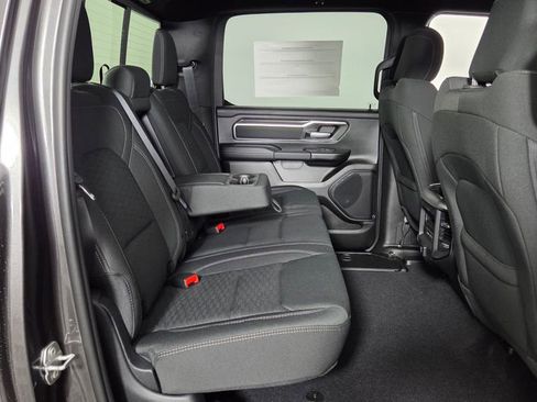New 2026 RAM 1500 4x4 Crew Cab image 30