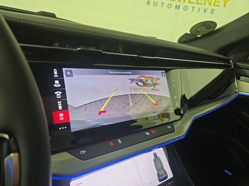 Used 2024 Jeep Wagoneer Launch Edition image 22