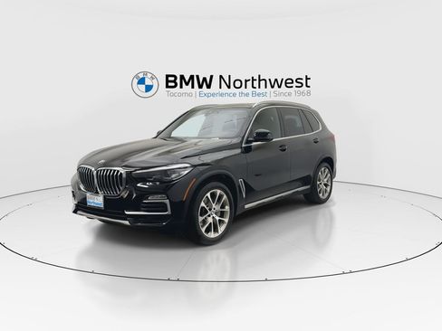 Used 2021 BMW X5 xDrive40i w/ Convenience Package image 9