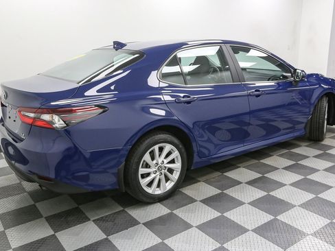 Used 2024 Toyota Camry LE AWD/4WD image 8
