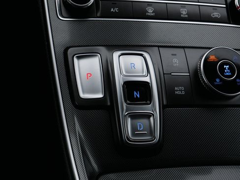 Used 2022 Hyundai Santa Fe SE w/ Cargo Package image 24