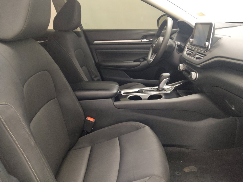 Used 2021 Nissan Altima 2.5 SV FWD image 21