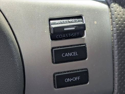 Used 2017 Nissan Frontier SV RWD image 12