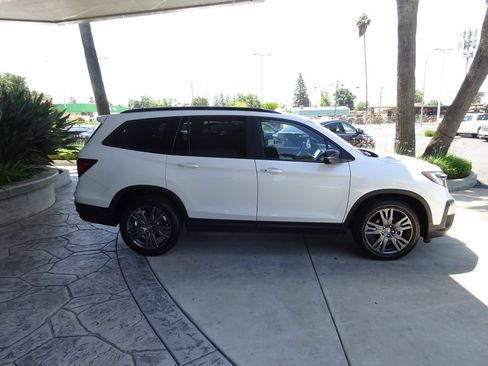 Used 2022 Honda Pilot Sport image 9