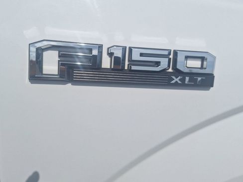 Used 2018 Ford F150 XLT w/ Equipment Group 302A Luxury AWD/4WD image 5